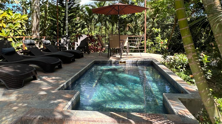 Termales la montaña -Hot Springs