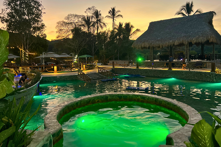 Aire de Montaña 2 - Hot Springs