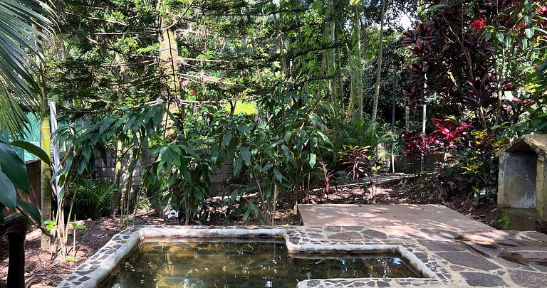 Suite Media Luna Ahuachapán