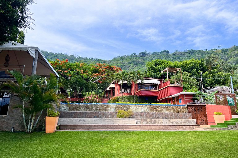 Villa Noelia, Suite Garden, Lago de Coatepeque.