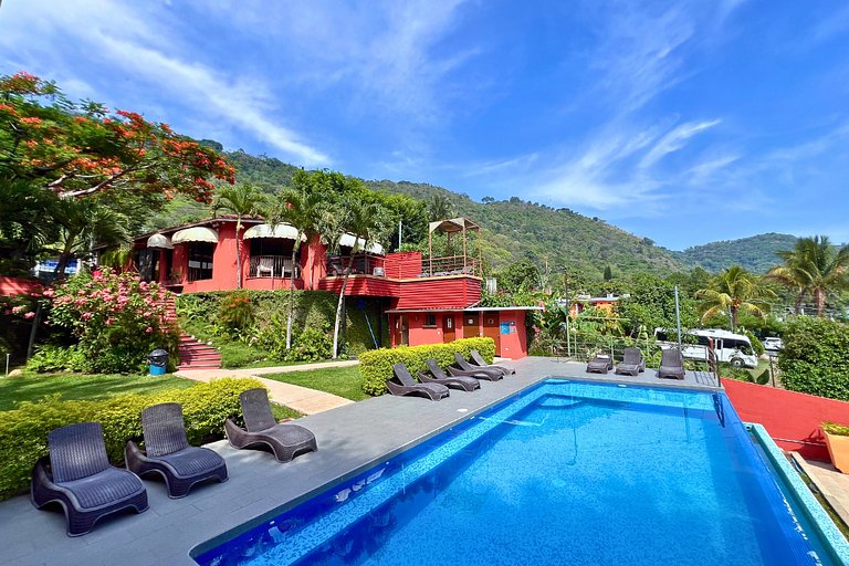 Villa Noelia, Suite Garden, Lago de Coatepeque.