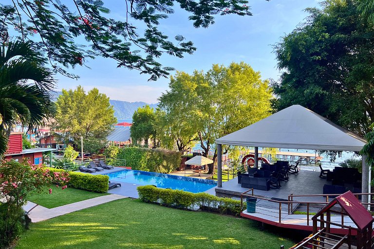 Villa Noelia, Suite Garden, Lago de Coatepeque.