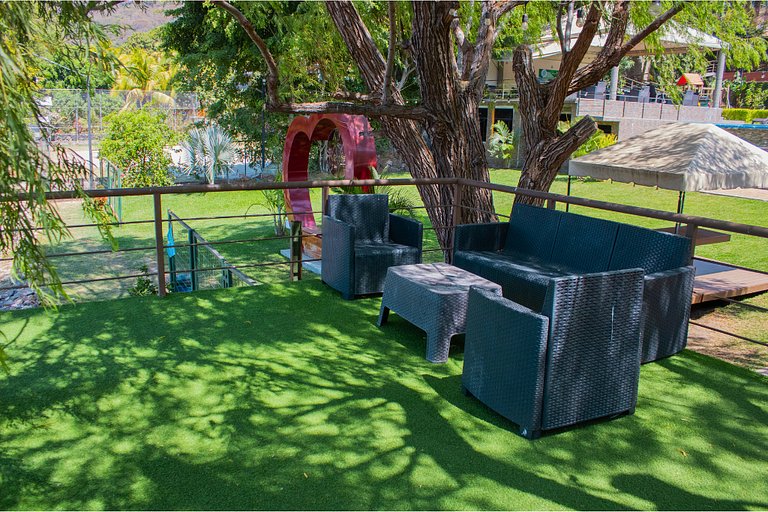 Villa Noelia, Suite Garden, Lago de Coatepeque.